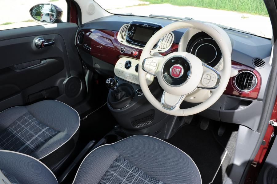 Торпедо Fiat 500 (312) 2015 года  (UK) (фото 25 из 38)